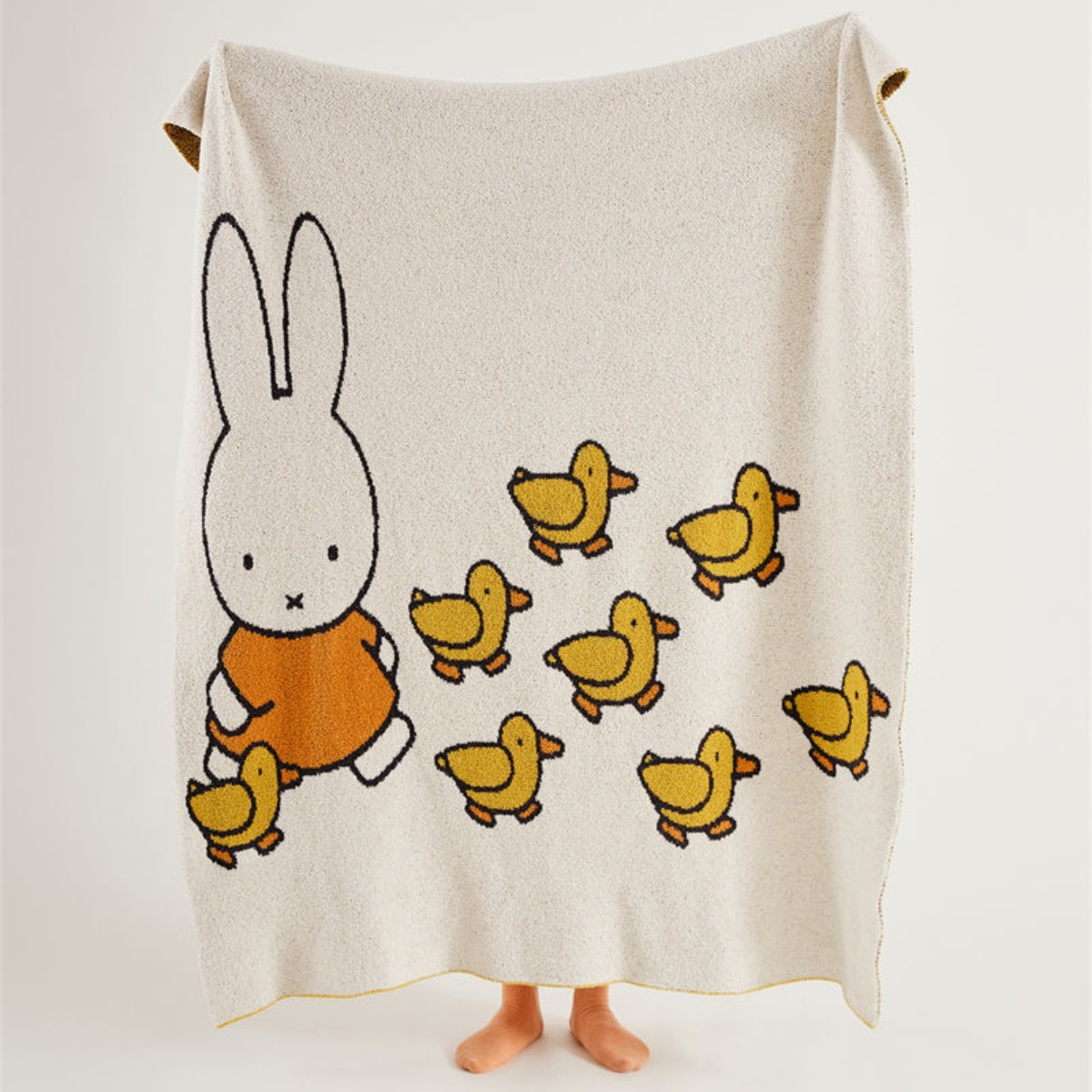 Kawaii Miffy Rabbit Half-velve - Office Furniture First บทวิจารณ์และราคา